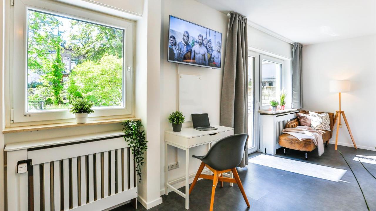 Hirsch56 - Zentral-ruhig-terrasse-netflix Appartement